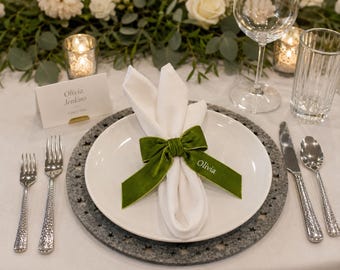 Personalized Velvet Bow Napkin Rings: Unique Wedding Favors
