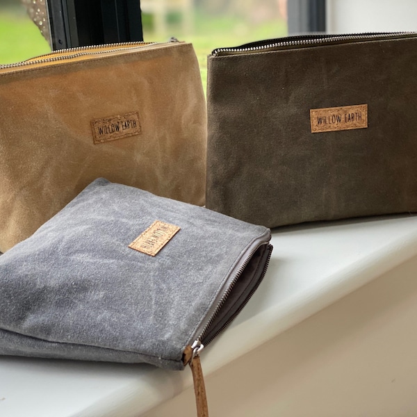 Waxed Canvas Zipper Pouch in Waxed Brown, Beige and Grey for Men and Women, Wash Bag, Canvas Clutch, Purse, Travel Bag