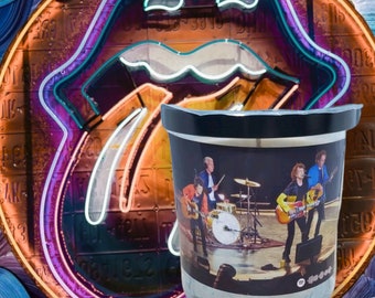 Rolling Stones Phandle Candle