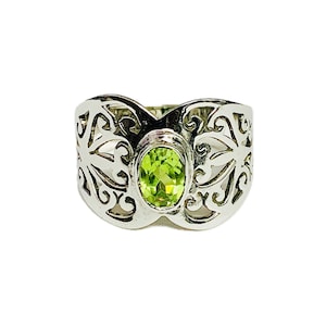 Peridot Silver Ring | Green Stone Rings | August Birthstone Silver Ring For Women | Promise And Statement Ring | Anniversary Ring For Her |