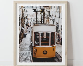 Lissabons spårvagnsfotografitryck: Portugals resekonst (digital nedladdning)
