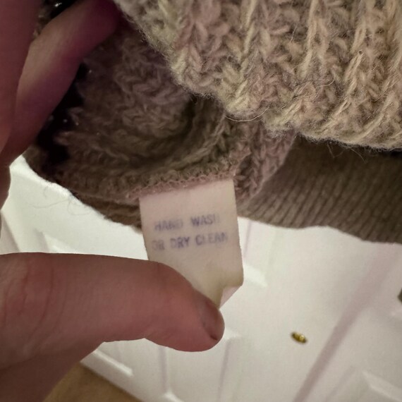 Vintage 70s striped acrylic sweater View 4