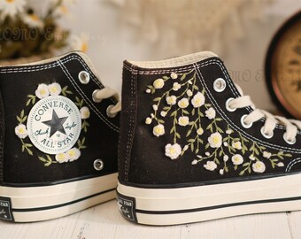 Converse embroidered shoes,Converse Chuck Taylor 1970s,Converse custom small flower / small flower embroidery