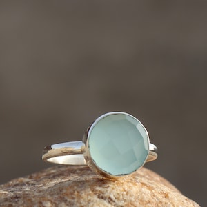 Pierścionek ze srebra próby 925 - Pierścień z naturalnym chalcedonem akwamarynowym - Ręcznie robiony srebrny pierścień - Pierścień z chalcedonem akwamarynowym - Biżuteria z chalcedonu - Pierścień fasetowany