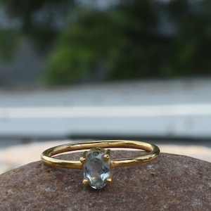Anillo de aguamarina natural - Anillo de plata de ley 925 - Anillo facetado - Piedra de nacimiento de marzo - Joyería de aguamarina - Anillo de oro - Hermosa joyería