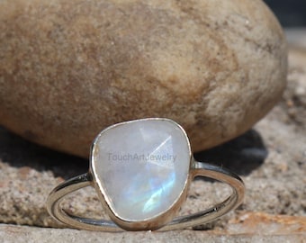 Natural Rainbow Moonstone Ring - 925 Sterling Silver Ring - Rainbow Moonstone Jewelry - June Birthstone - Rose Cut Moonstone Ring