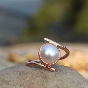 Anillo de perla natural - Anillo de perla blanca - Joyería de perla - Anillo de perla redonda - Anillo de plata hecho a mano - Anillo de perla con piedra natal de junio - Anillo de perla