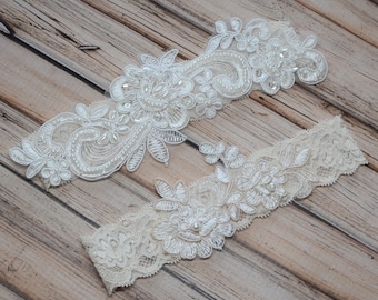 Ivory Garter Set, Ivory Lace Garter Belt, Wedding Garter Set