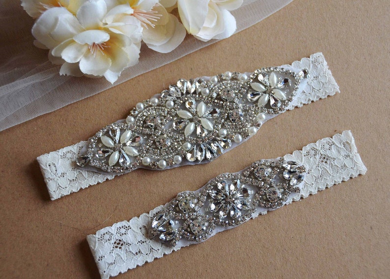 Wedding Garter and Toss Garter-Crystal Rhinestones with Silver Crystal Details Wedding Garter Set Ivory Wedding Garter