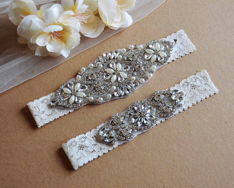 Wedding Garter and Toss Garter-Crystal Rhinestones with Silver Crystal Details Wedding Garter Set Ivory Wedding Garter