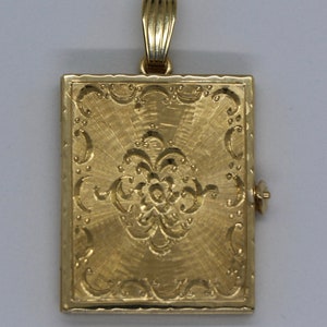 14K Gold Medium Rectangle Locket