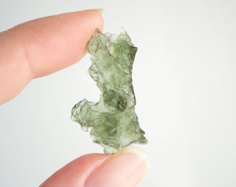 Besednice Moldavite 2,58 g |  Exclusive Moldavite from Besednice Jezkovna mined in 2006 | Raw natural Czech Moldavite | Angel chime