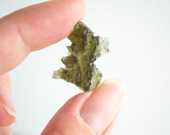 Besednice Moldavite 2,32 g |  Exclusive Moldavite from Besednice Jezkovna mined in 2006 | Raw natural Czech Moldavite | Angel chime