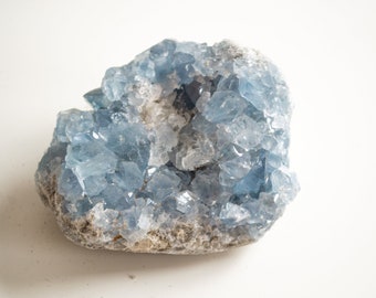 Celestite geode cluster from Madagascar - 238 gram | Lush blue crystal top AAA quality