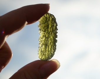 Moldavite from Chlum - 5,44 gram  | Raw natural Czech Moldavite | Authentic certified moldavite from Czech Republic