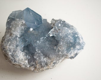 Celestite geode cluster from Madagascar - 419 gram | Lush blue crystal top AAA quality