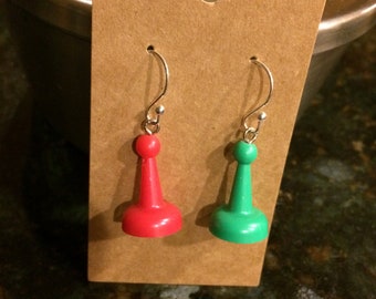Novelty Earrings, Pawns