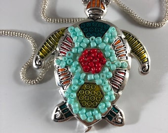 Beaded Turtle Necklace: Handcrafted Colorful Design