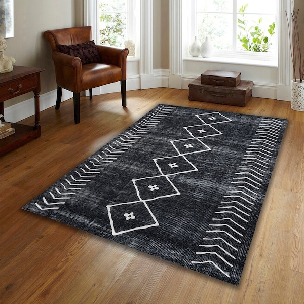 Black Rug, Scandinavian Style Non Slip Area Rug, Geometric Moroccan Pattern Rug, 4x6 Area Rug, Kilim Rug, 5x8 Rug , Aesthetic Home Decor Rug