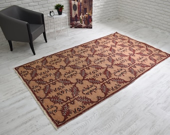 UNIQUE vintage rug, 5x8'5" , turkish rug, area rug, cappadocian rug, distressed rug, oushak rug, dining room rug, carpet kitchen rug