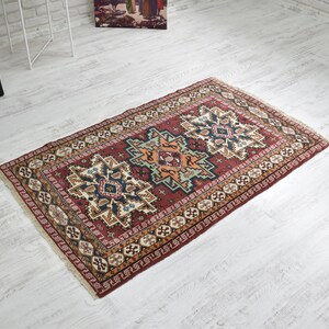 vintage oushak rug / vintage area rug / turkish rug / 4.9x3.1 ft / handwoven rug / anatolian rug / wool rug / geometric star medallion rug image 3