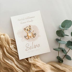 Personalisierte Karte zur Geburt mit Name und Datum | Willkommen kleines Wunder | Geschenk zur Geburt | Löwe