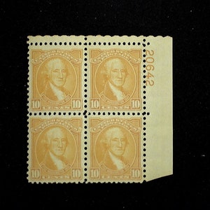 HS&C: Scott #715 Mint 10 cent Washington Bicentennial plate block of four, PL #20642. vf NH Stamp
