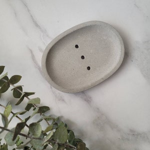 Concrete Soap dish & Soap Set Handmade soap Dish Minimalist bathroom decor Soap dish Rustic style soap dish Industrial home decor