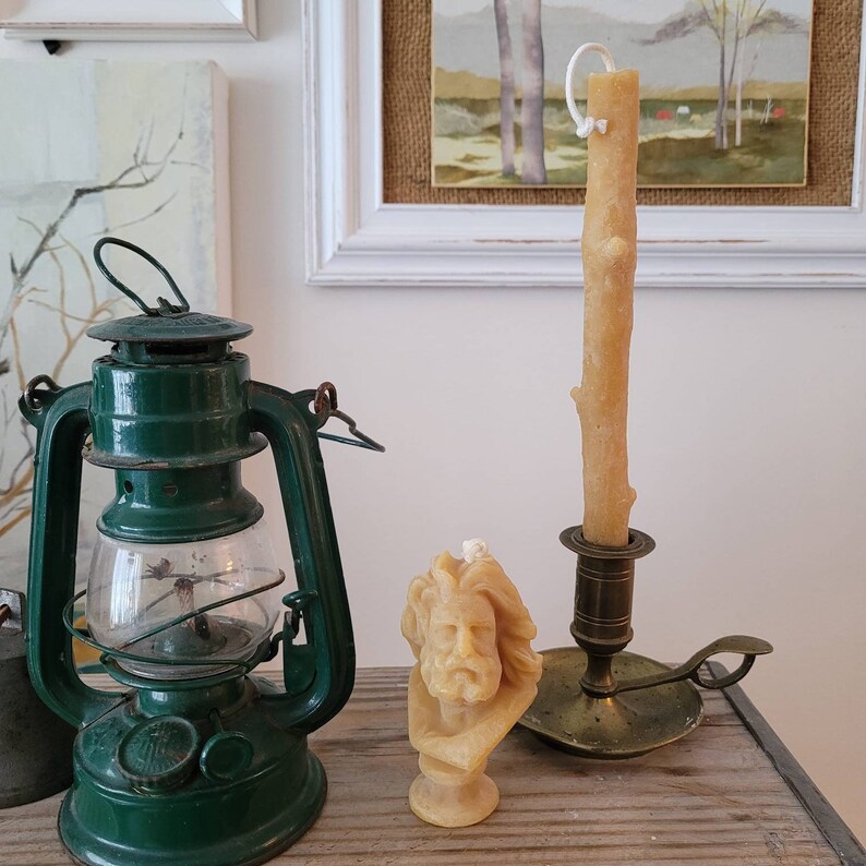 Classic Deco Handmade beeswax Made in Canada Eco friendly Deco Statue of bearded man beeswax candle Home decoration. 100/% pure beeswax