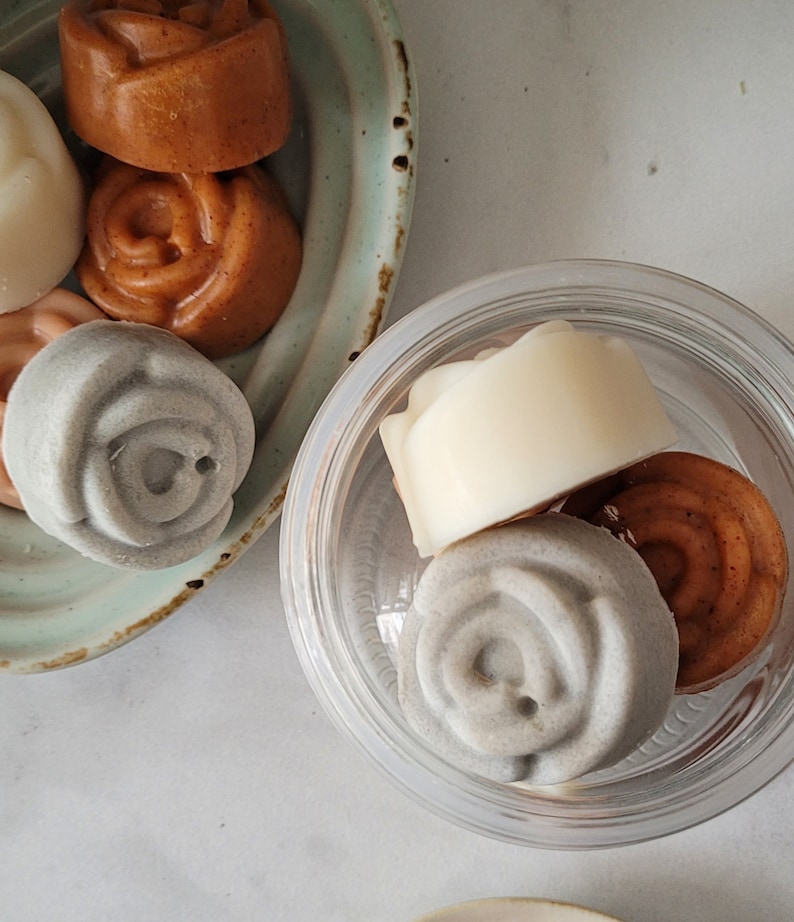 Round Mini Soaps Mini Rose Soap Set: Natural Handmade Soap Favors, Vegan - Etsy Canada