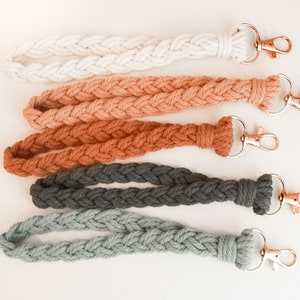 Braided Macramé Wristlet