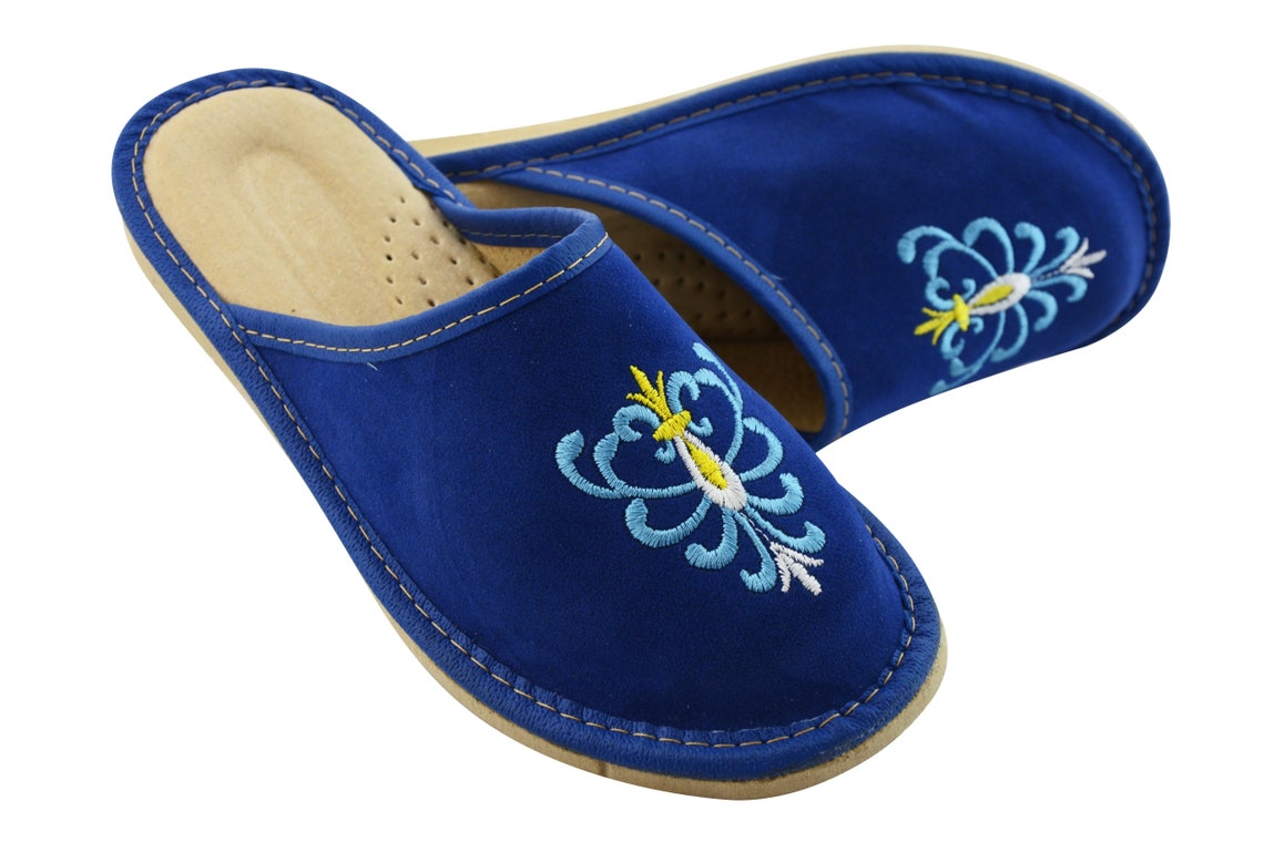 Women's leather slippers Highlander slippers Etsy