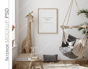 Marco simulado en la habitación de los niños con muebles de madera natural, fondo interior estilo granja, maqueta minimalista