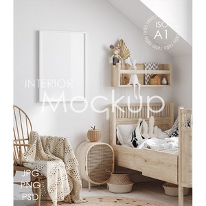 Maqueta de marco en el interior de una casa + pared en blanco