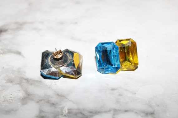 Yellow and Blue Plastic Post Earrings - image 5