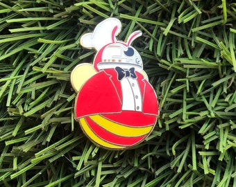 JOLI-B.8 Enamel Pin