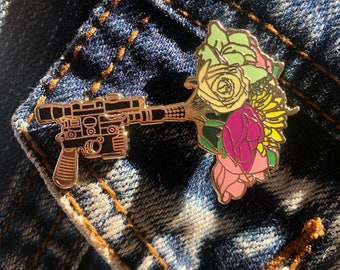 Han's Blaster Bouquet Pin