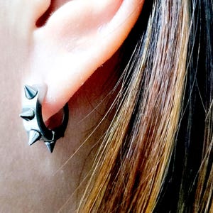 Spike Hoop Punk Earrings 4*9mm