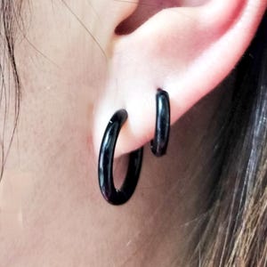 Schwarz Silber Blau Creolen Edelstahl Größe 8 mm - 20 mm erhältlich