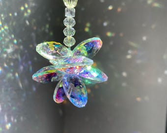 Atrapasueños de flores de cristal estilo bohemio: decoración arcoíris para ventanas