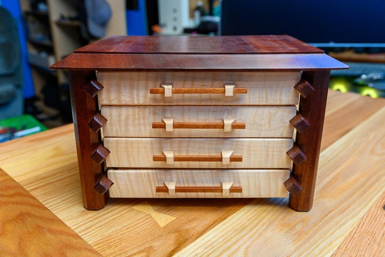 Jewelry Box Japanese PagodaStyle Handcrafted Etsy.de