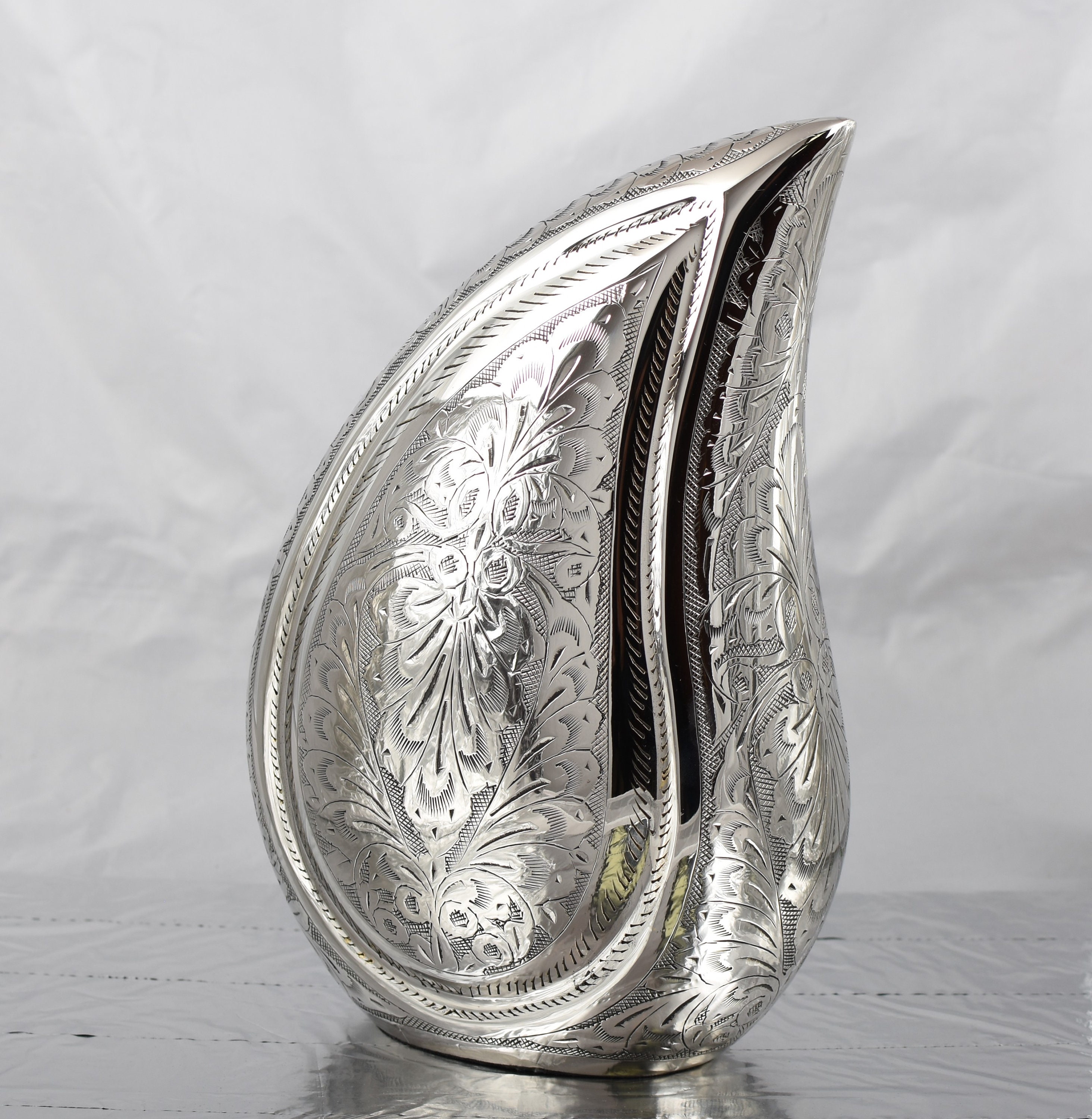 Brass Teardrop Urns for Ashes Adult Large Teardrop Funeral Urn Etsy UK