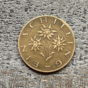 Vintage Edelweiss Flowers Coin Austria 1 Schilling image 1