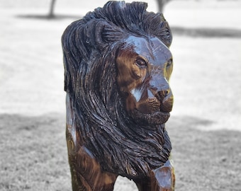 Wooden Lion Sculpture Carving