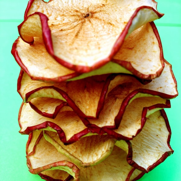 Dehydrated Apples -Red and/or Green - fresh & fast shipping