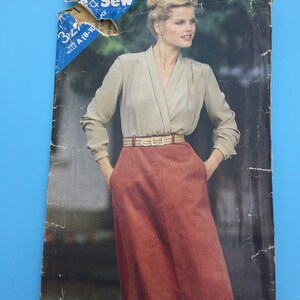 3278 Vintage 1980&#39;s See & Sew Sewing Pattern  Misses Skirt  Sizes 8-10-12  Uncut with Instructions