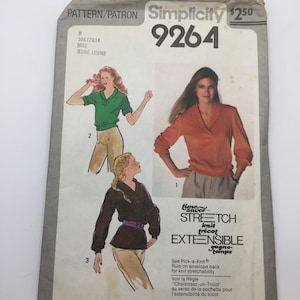 Peut inclure: Patron de couture Simplicity numéro 9264 pour un haut en tricot extensible. Le patron comprend trois tailles : 8-10, 10-12 et 12-14. Le patron est pour une demoiselle ou une jeune femme.