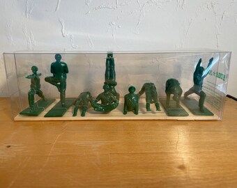 Yoga Joes Green Army Men Toys