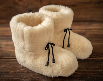Zapatillas de piel de oveja, zapatillas para hombre, piel de lana de oveja, mocasines cálidos de cuero, botas de invierno, zapatillas de casa, regalo de Navidad del Viernes Negro