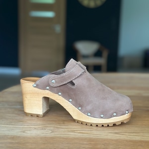 Medical sandals for ladies uk deals